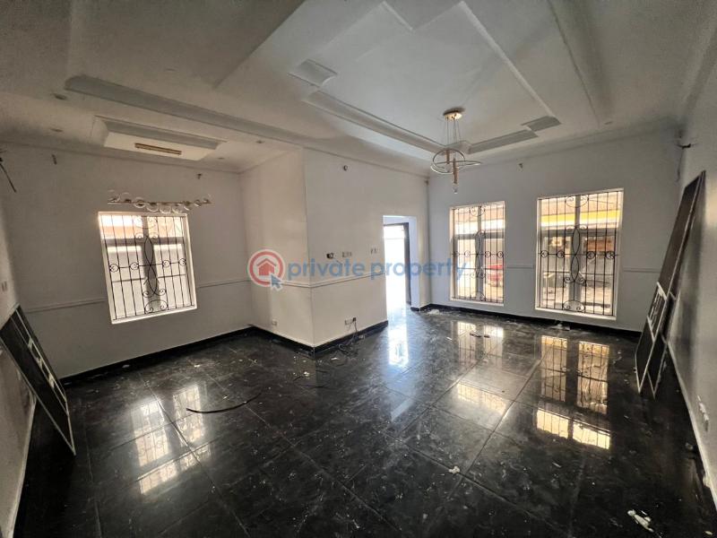 4 bedroom Semi detached Duplex For Sale For Sale: Newly Renovated And Spacious 4 Bedroom Semi Detached House With 1 Room Bq Location: Bera Estate, Off Chevron Drive, Lekki Price: N170m (ono) Lekki Phase 1 Lagos - 0