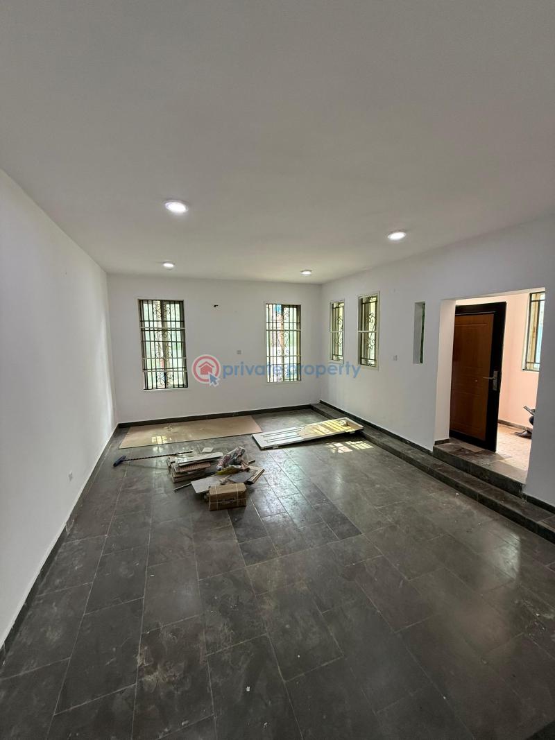 Newly renovated five bedroom semi detached duplex - 30 5 bedroom Semi detached Duplex For Sale Ikosi Gra 3 Estate Cmd Road Kosofe/Ikosi Lagos - 30
