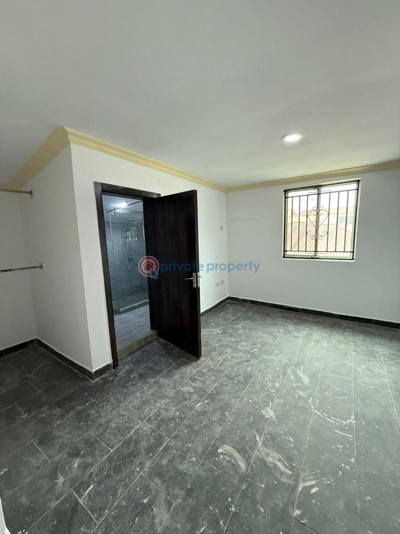 Newly renovated five bedroom semi detached duplex - 20 5 bedroom Semi detached Duplex For Sale Ikosi Gra 3 Estate Cmd Road Kosofe/Ikosi Lagos - 20