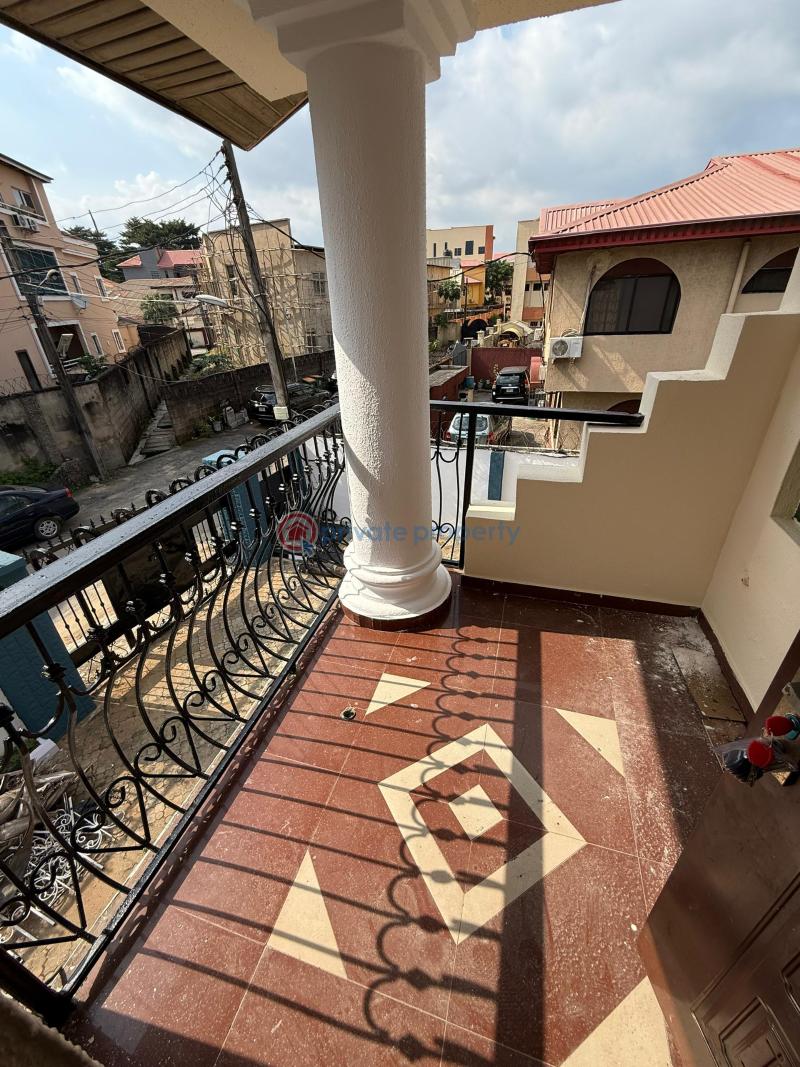 Newly renovated five bedroom semi detached duplex - 28 5 bedroom Semi detached Duplex For Sale Ikosi Gra 3 Estate Cmd Road Kosofe/Ikosi Lagos - 28
