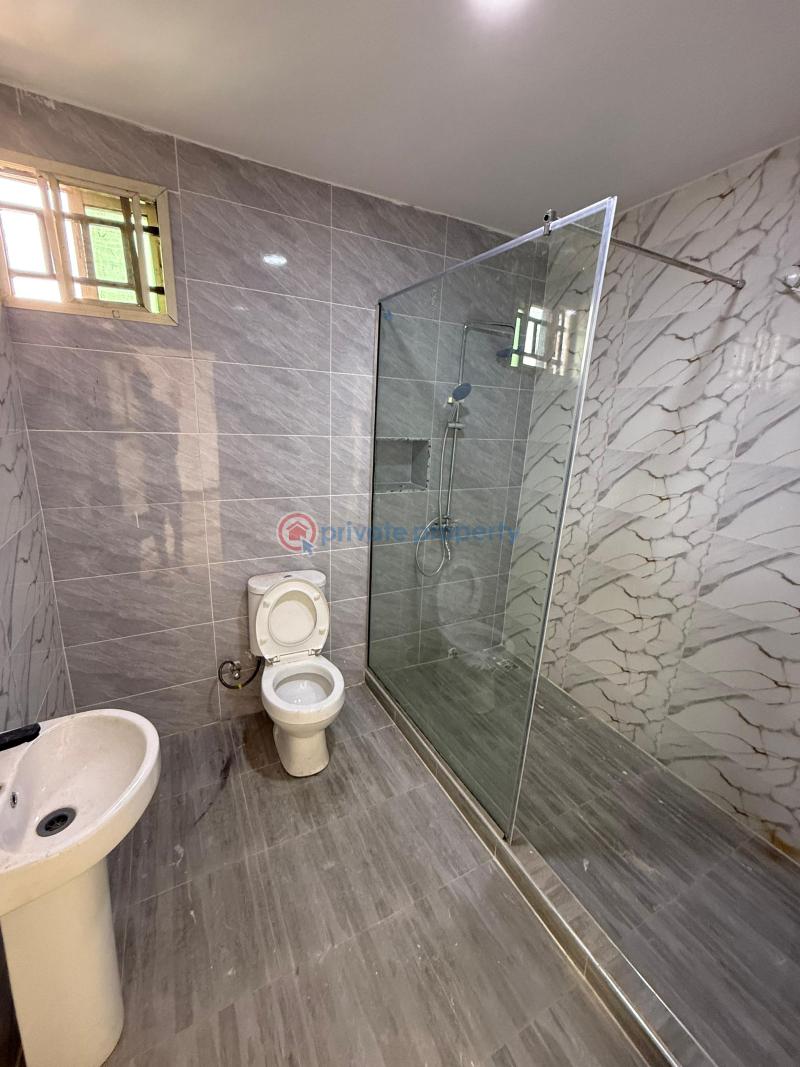 Newly renovated five bedroom semi detached duplex - 17 5 bedroom Semi detached Duplex For Sale Ikosi Gra 3 Estate Cmd Road Kosofe/Ikosi Lagos - 17