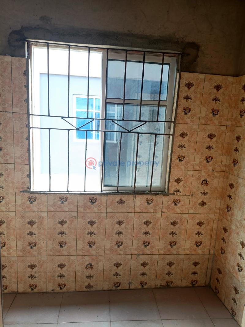 1 bedroom Mini Flat For Rent Igbopa London Off Gberigbe/ Ijede Road Ijede Ikorodu Lagos - 3