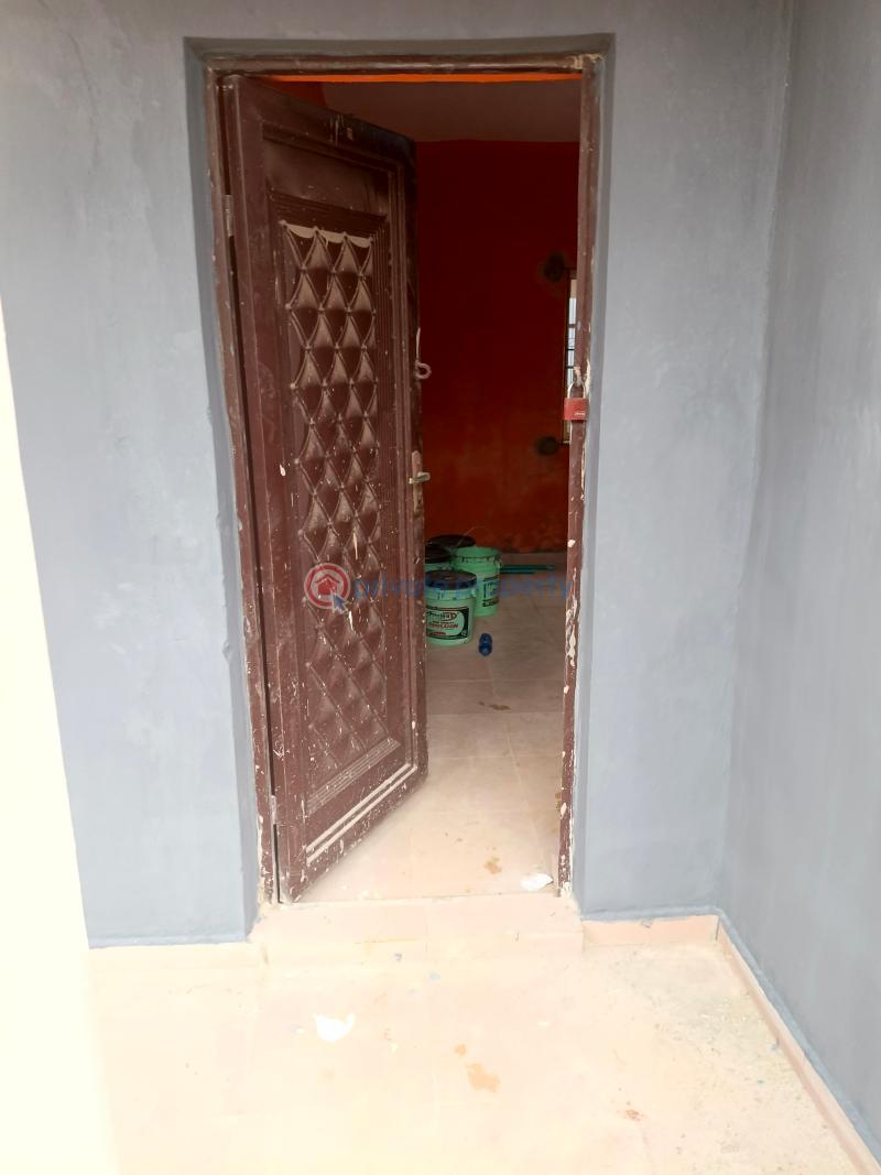 1 bedroom Mini Flat For Rent Igbopa London Off Gberigbe/ Ijede Road Ijede Ikorodu Lagos - 1