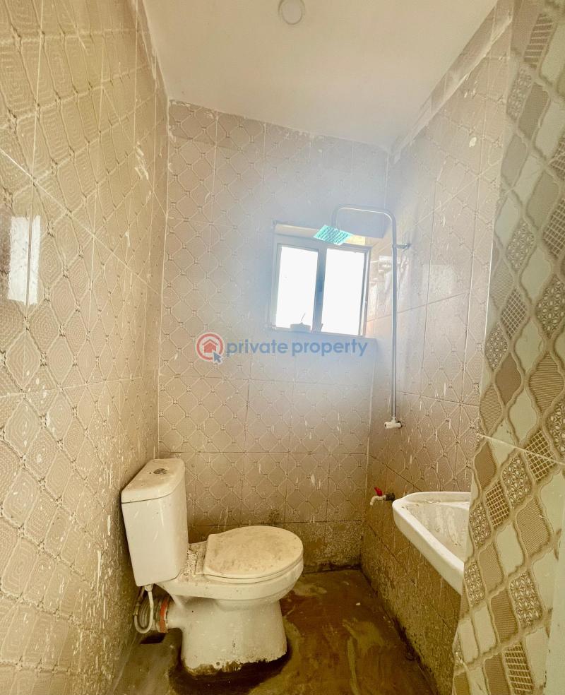 House For Rent At Kolapo Ishola Gra,akobo Ibadan Oyo - 4