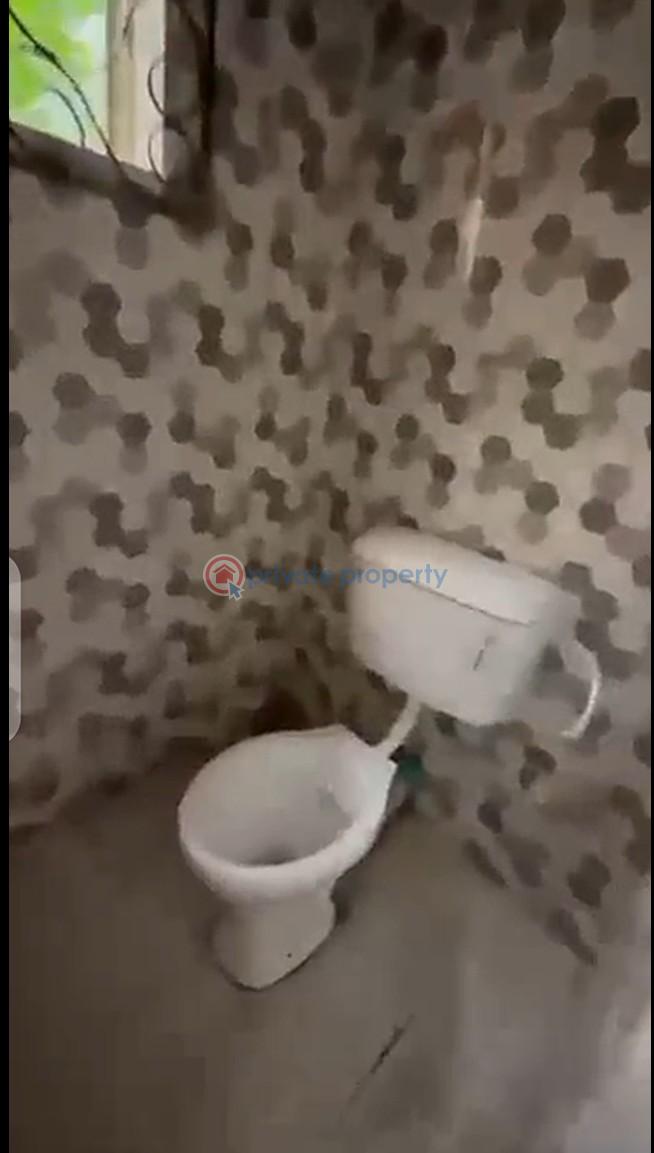 1 bedroom Self Contain For Rent Abule Oja Yaba Lagos - 4