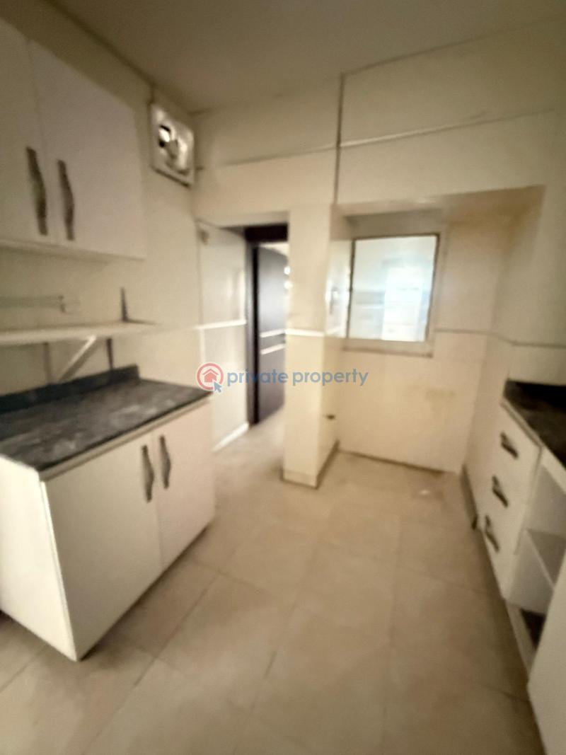 3 bedroom Shared Apartment For Rent Old Ikoyi Lagos - 9