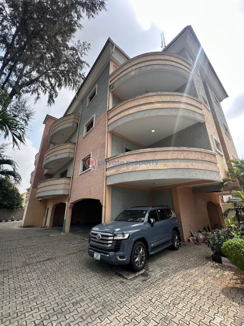 3 bedroom Shared Apartment For Rent Parkview Estate Ikoyi Lagos - 1