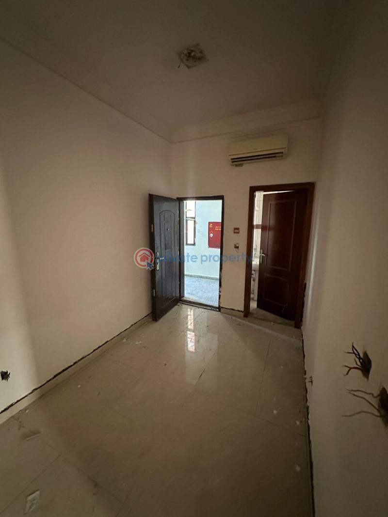 3 bedroom Shared Apartment For Rent Parkview Estate Ikoyi Lagos - 4