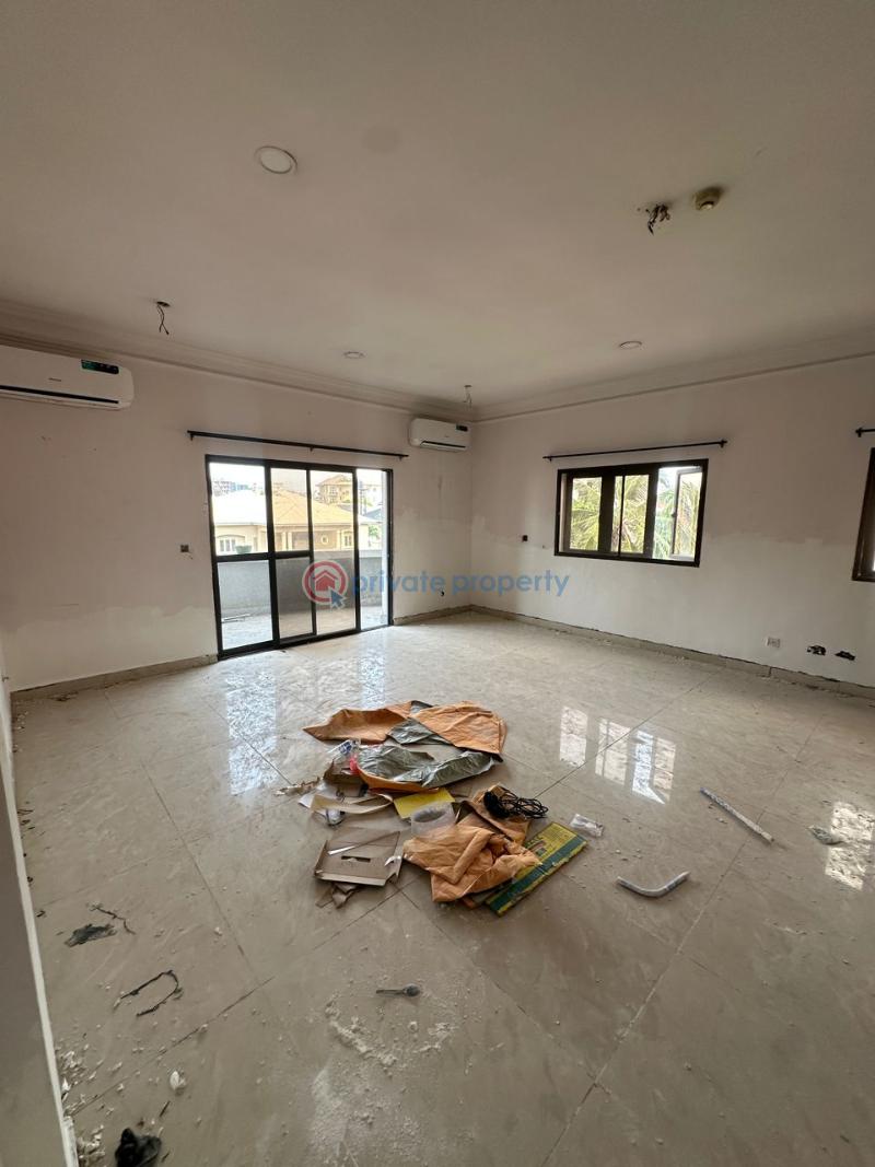 3 bedroom Shared Apartment For Rent Parkview Estate Ikoyi Lagos - 0