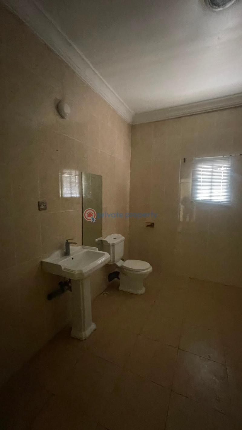 4 bedroom Semi detached Duplex For Rent Off Pinnacle Filling Station Lekki Right Lekki Phase 1 Lagos - 15