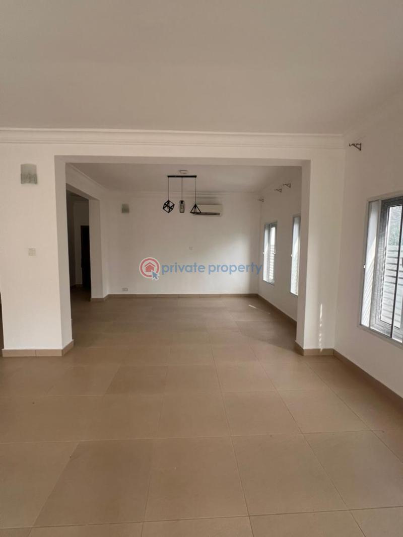 3 bedroom Shared Apartment For Rent Banana Island Ikoyi Lagos - 11