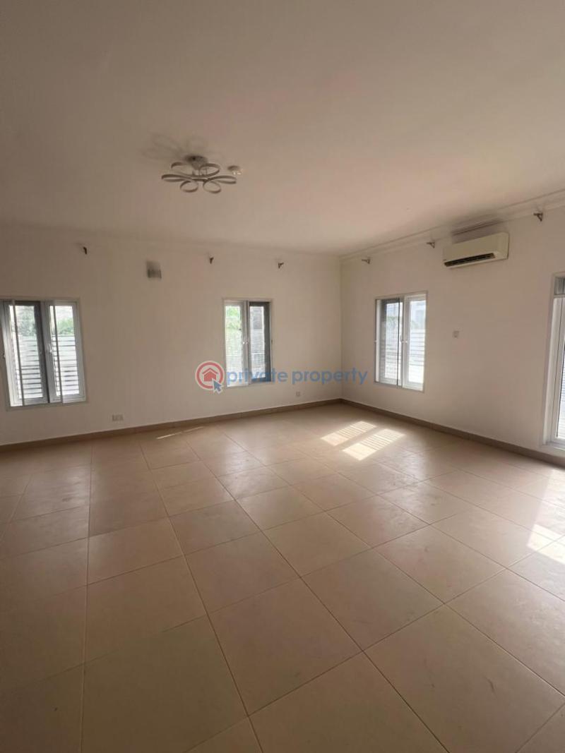 3 bedroom Shared Apartment For Rent Banana Island Ikoyi Lagos - 9