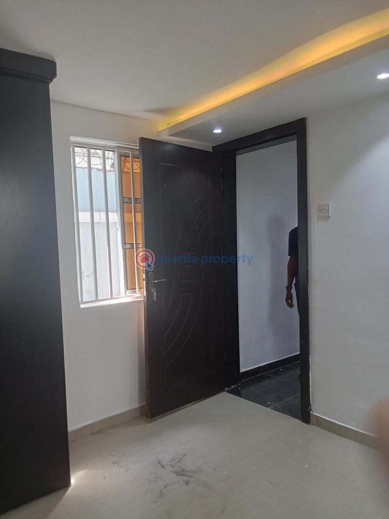 1 bedroom Mini Flat For Rent Lekki Phase 1 Lagos - 5