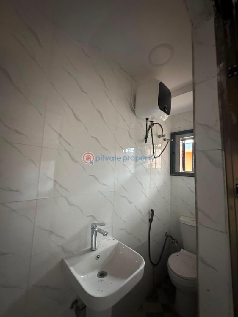 3 bedroom Block Of Flats For Rent Olagbemi Estate, Off Mobil, Iyaganku Iyanganku Ibadan Oyo - 3