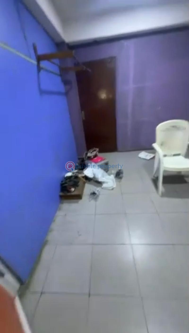 Self Contain For Rent Onipan Yaba Lagos - 2