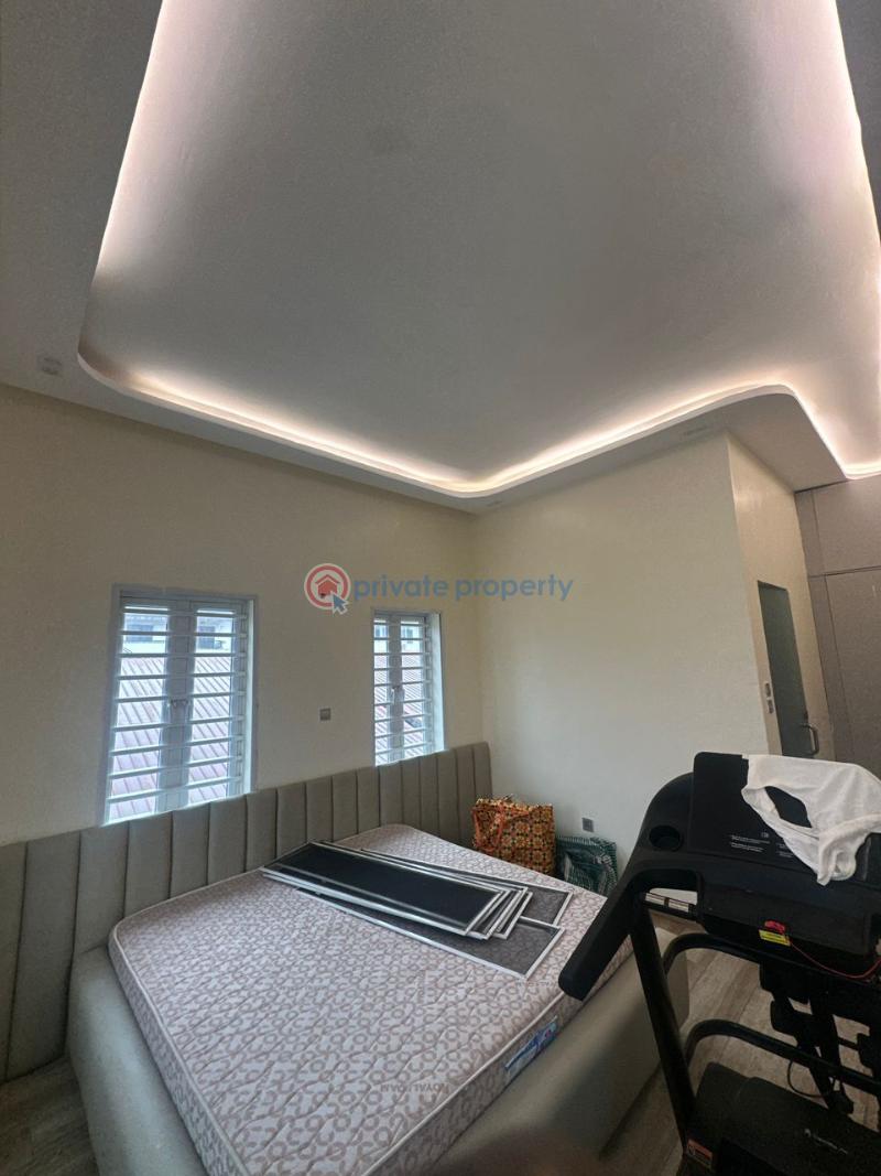 3 bedroom Shared Apartment For Sale Ikoyi Lagos - 12