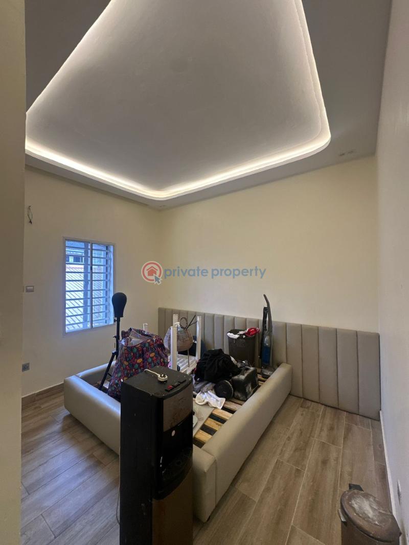 3 bedroom Shared Apartment For Rent Ikoyi Lagos - 2