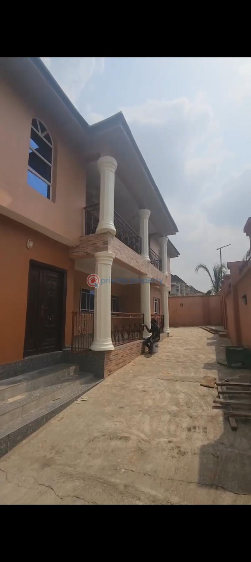 House For Rent Location: Walnut Kolapo Ishola Gra, Akobo Ibadan* Akobo Ibadan Oyo - 0