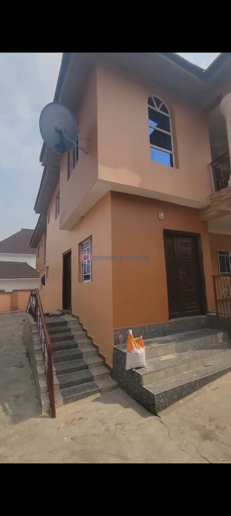 House For Rent Location: Walnut Kolapo Ishola Gra, Akobo Ibadan* Akobo Ibadan Oyo - 2