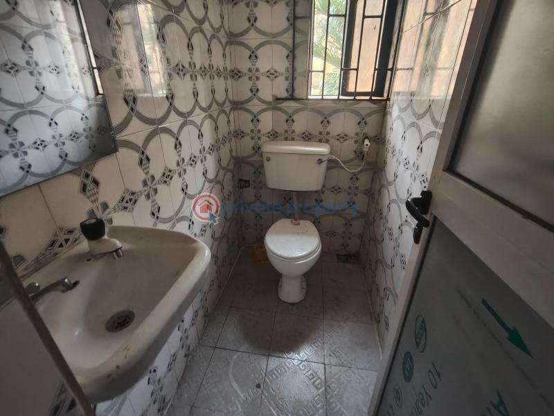 3 bedroom Block Of Flats For Rent Owolabi Shokale Street Off Alamala Junction Aga Ikorodu Ikorodu Lagos - 4