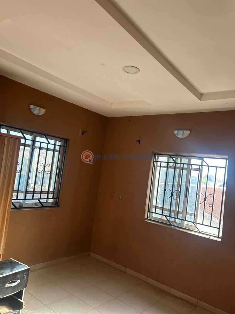 2 bedroom Block Of Flats For Rent Abobo Kuola Akala Express Ibadan Oyo - 4
