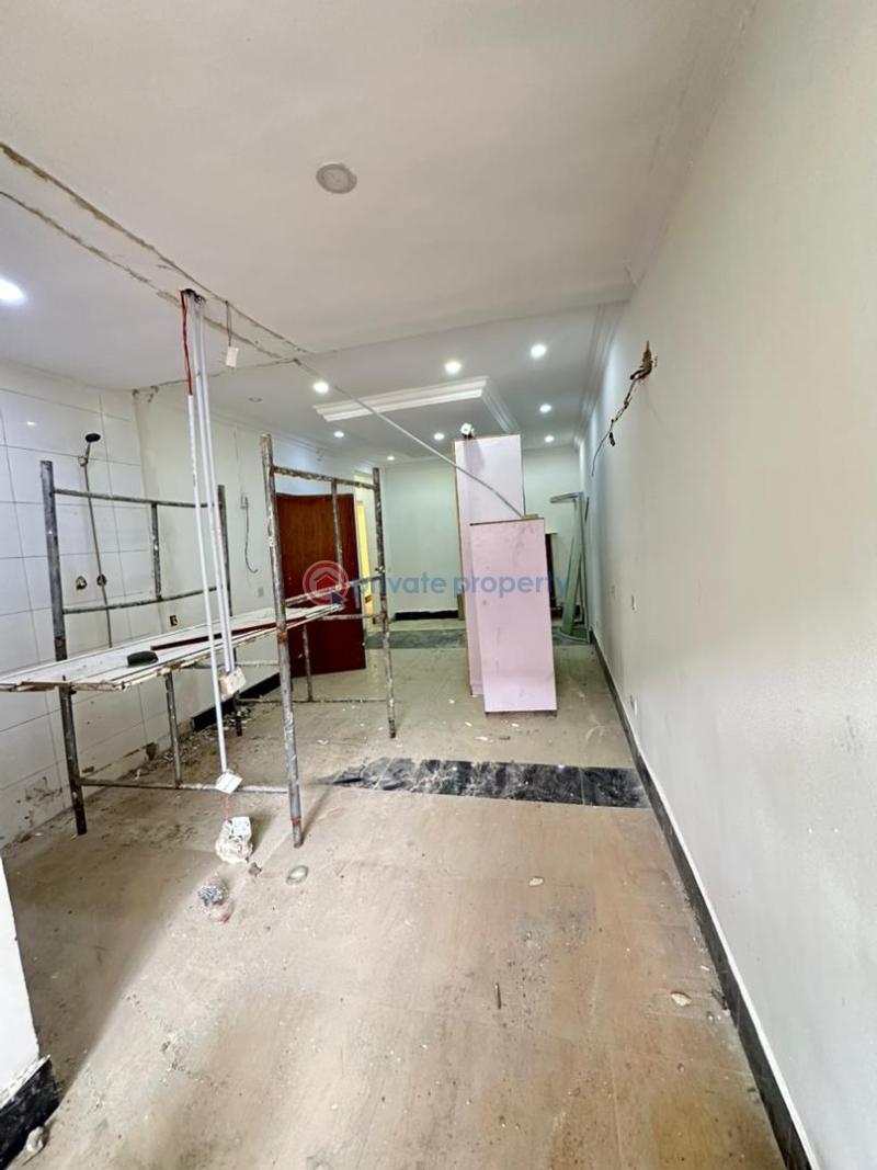 2 bedroom Block Of Flats For Rent Lekki Phase 1 Lagos - 3