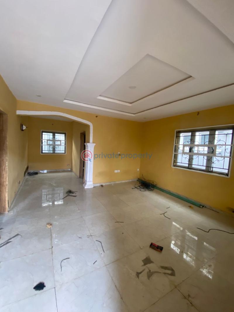 Nice 2 bedroom flat with modern facilities available at quarry asunle off akala express - 4 2 bedroom Block Of Flats For Rent Quarry, Asunle Akala Express Akala Express Ibadan Oyo - 4