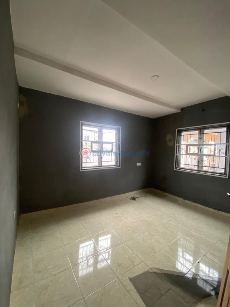 2 bedroom Block Of Flats For Rent Quarry, Asunle Akala Express Akala Express Ibadan Oyo - 0