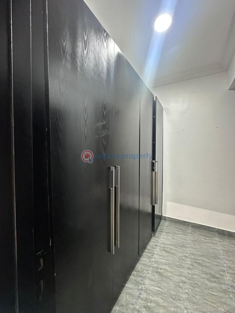 2 bedroom Shared Apartment For Rent Banana Island Ikoyi Lagos - 13