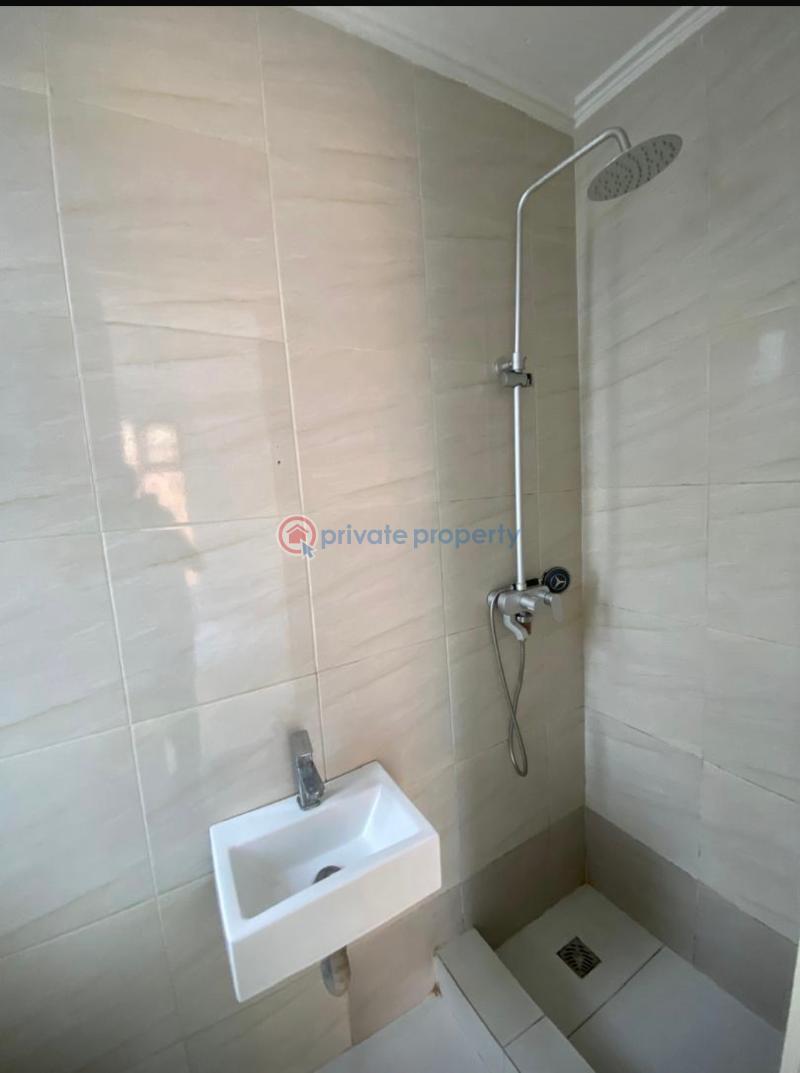 2 bedroom Block Of Flats For Sale Off Freedom Way Lekki Phase 1 Lagos - 3