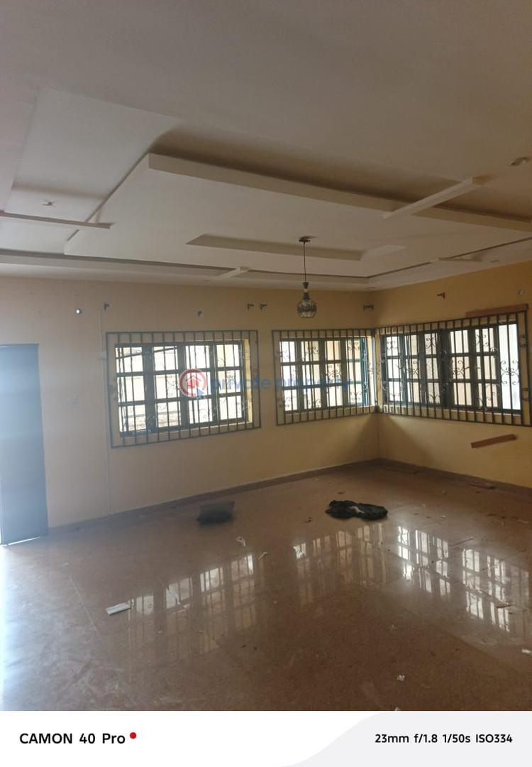 House For Rent At Okebadan Estate,akobo, Ibadan. Ibadan Oyo - 0