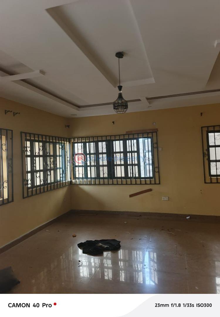 House For Rent At Okebadan Estate,akobo, Ibadan. Ibadan Oyo - 3