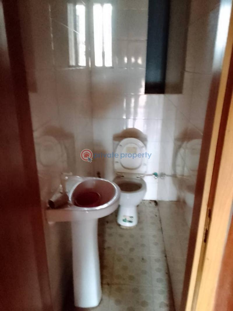 2 bedroom Bungalow For Rent Adeoje Estate Akala Express Ibadan Ibadan Oyo - 8