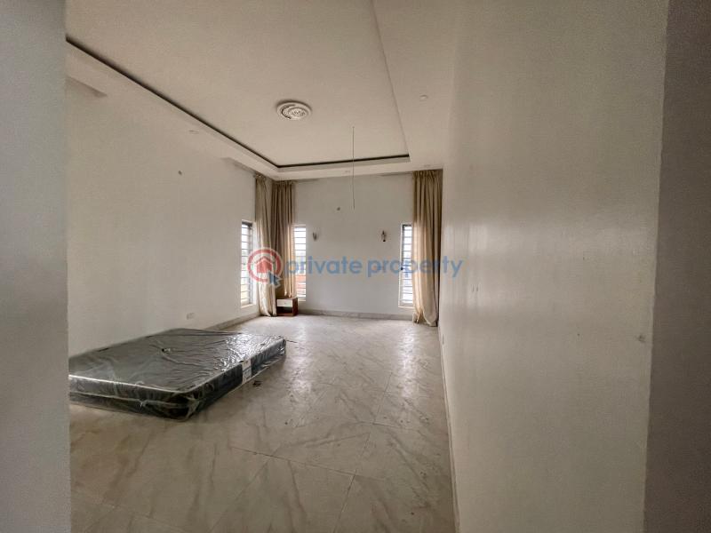 3 bedroom Block Of Flats For Sale Shonibare Estate Maryland Lagos - 8