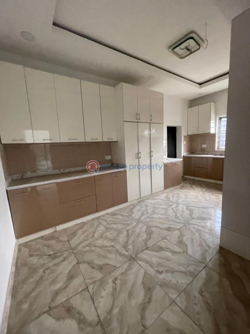 3 bedroom Block Of Flats For Sale Shonibare Estate Maryland Lagos - 13