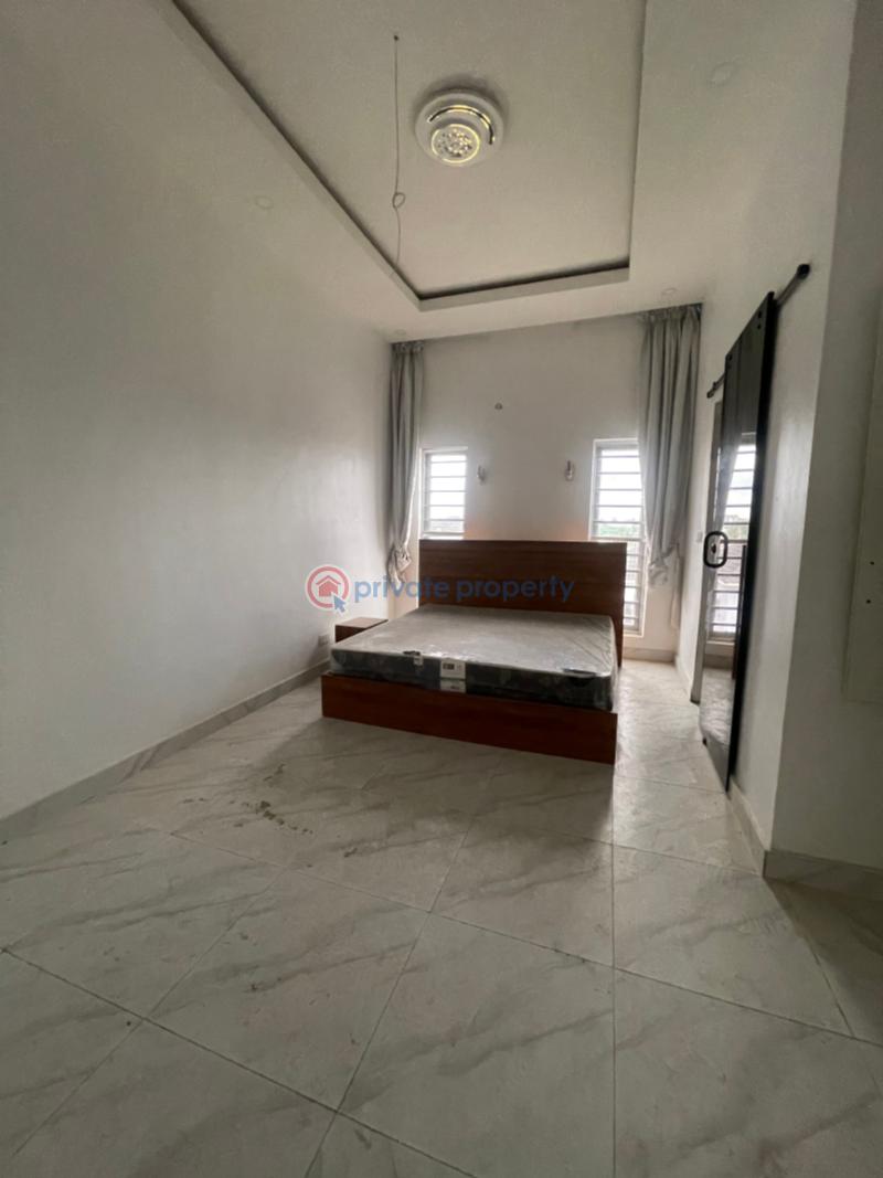 3 bedroom Block Of Flats For Sale Shonibare Estate Maryland Lagos - 7