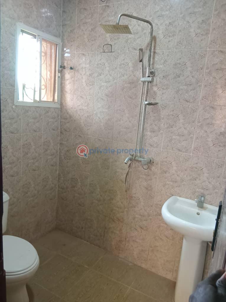 Nice 3 bedroom flat available at 2nd avians junction off oleyo road off akala express with pop all through - 2 3 bedroom Block Of Flats For Rent 2nd Avians, Akala Express Akala Express Ibadan Oyo - 2