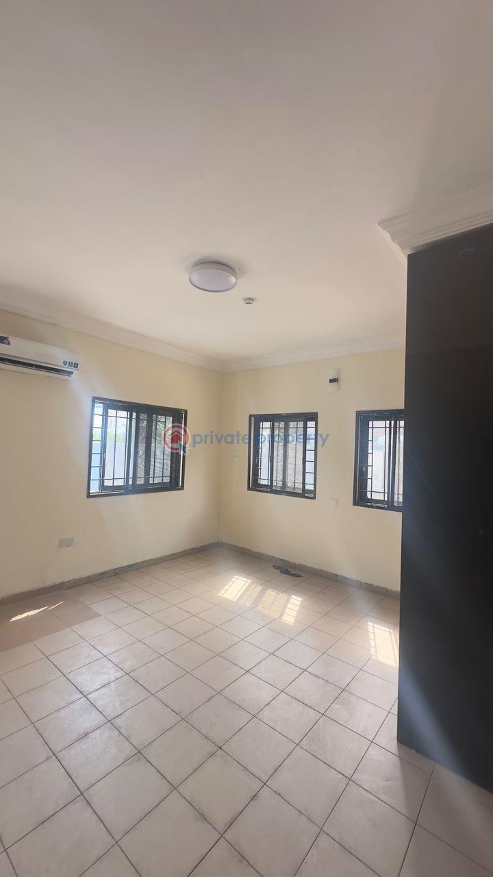 3 bedroom Shared Apartment For Rent Lekki Phase 1 Lagos - 9