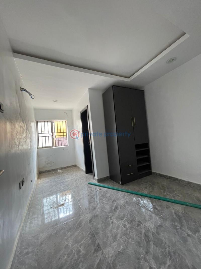 3 bedroom Semi detached Duplex For Rent Maryland Ikeja Lagos Mende Maryland Lagos - 2