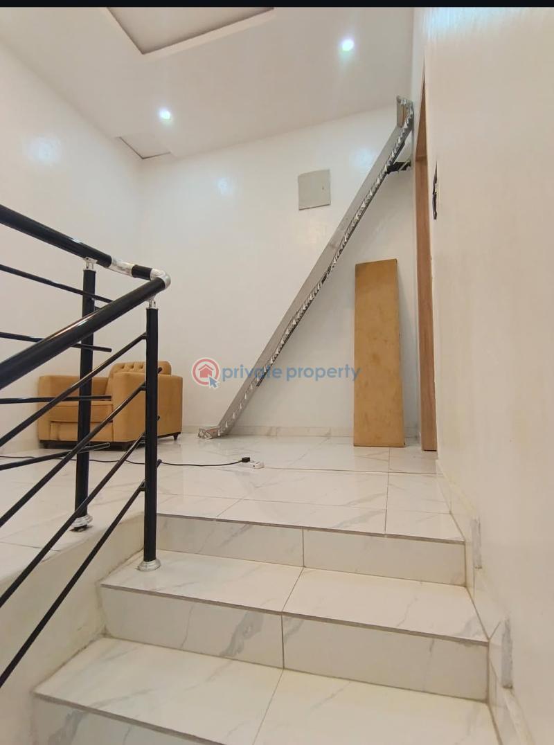 3 bedroom Terrace For Sale Ikota Lekki Lagos - 3