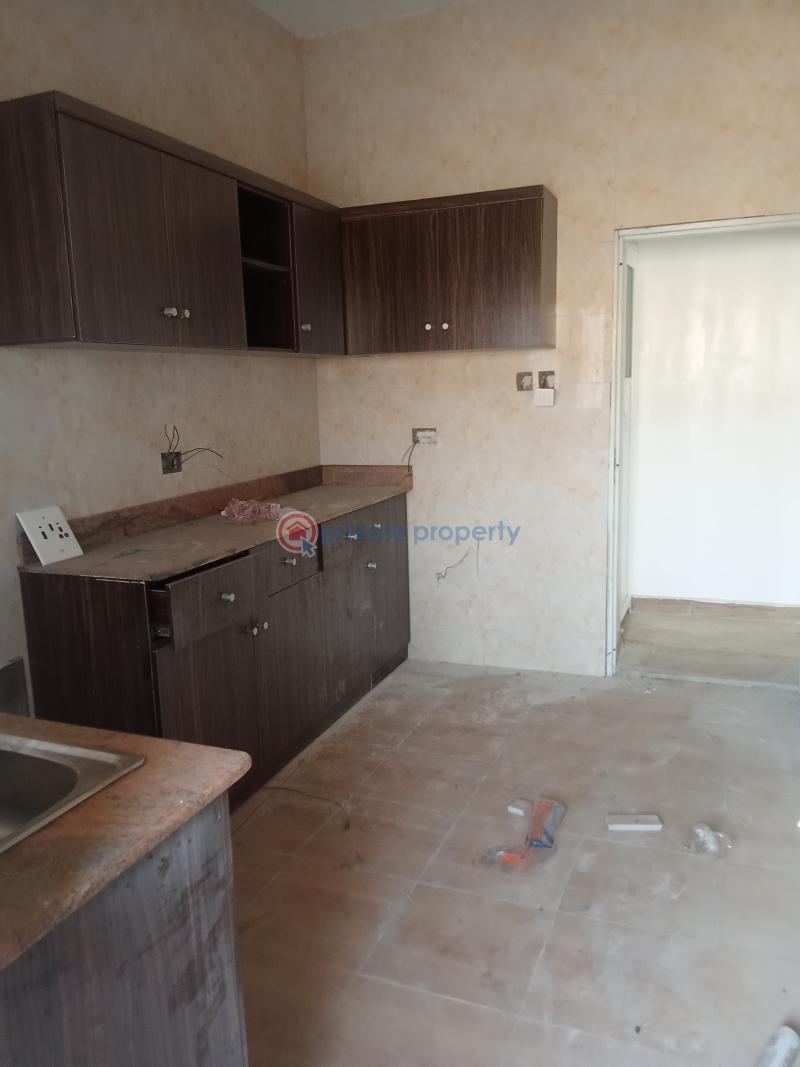 Nice 3 bedroom upstairs - 6 3 bedroom Block Of Flats For Rent Ago Palace Isolo Lagos - 6