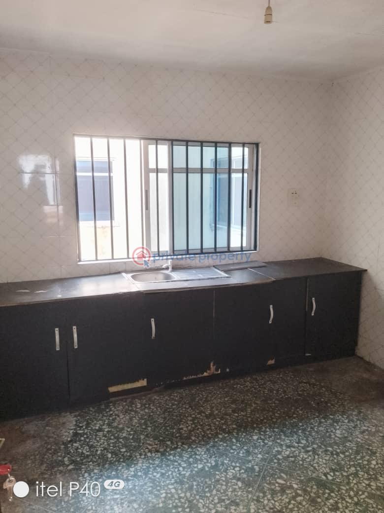 House For Rent At Agodi Close To Union Bank Secretariat Ibadan Oyo - 6