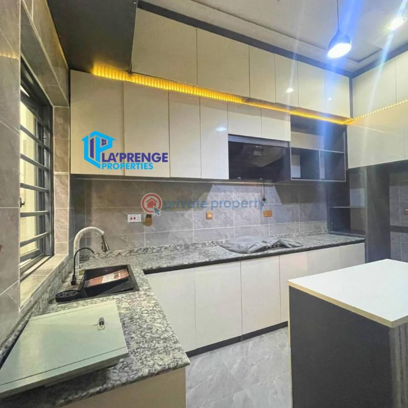 4 bedroom Detached Duplex For Sale Sangotedo Axis Lekki Phase 2 Lagos - 5