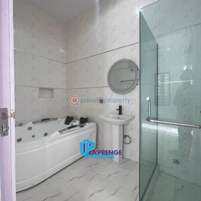 4 bedroom Detached Duplex For Sale Sangotedo Axis Lekki Phase 2 Lagos - 17