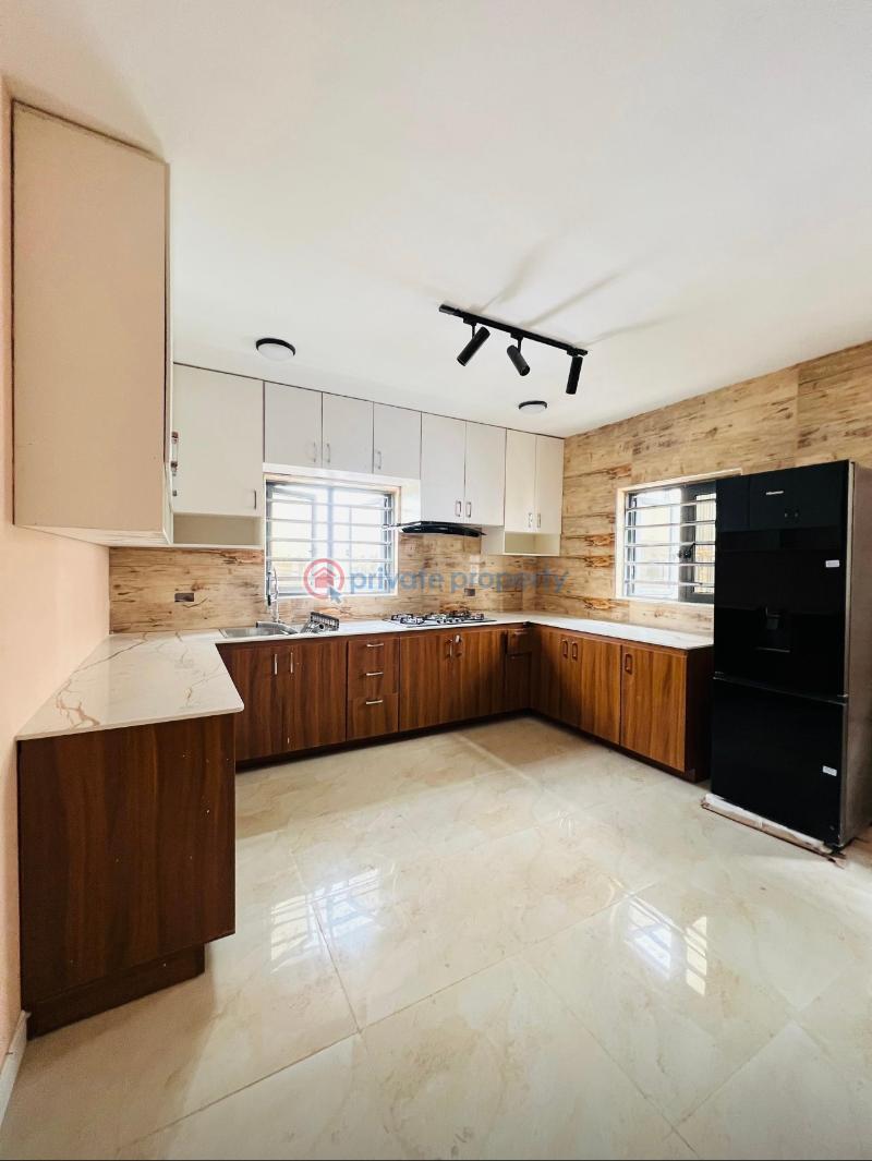 4 bedroom Semi detached Duplex For Sale Maryland Ikeja Lagos Mende Maryland Lagos - 21