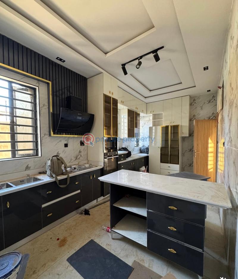 4 bedroom Semi detached Duplex For Sale Ogudu Gra Lagos Ogudu GRA Ojota Lagos - 7