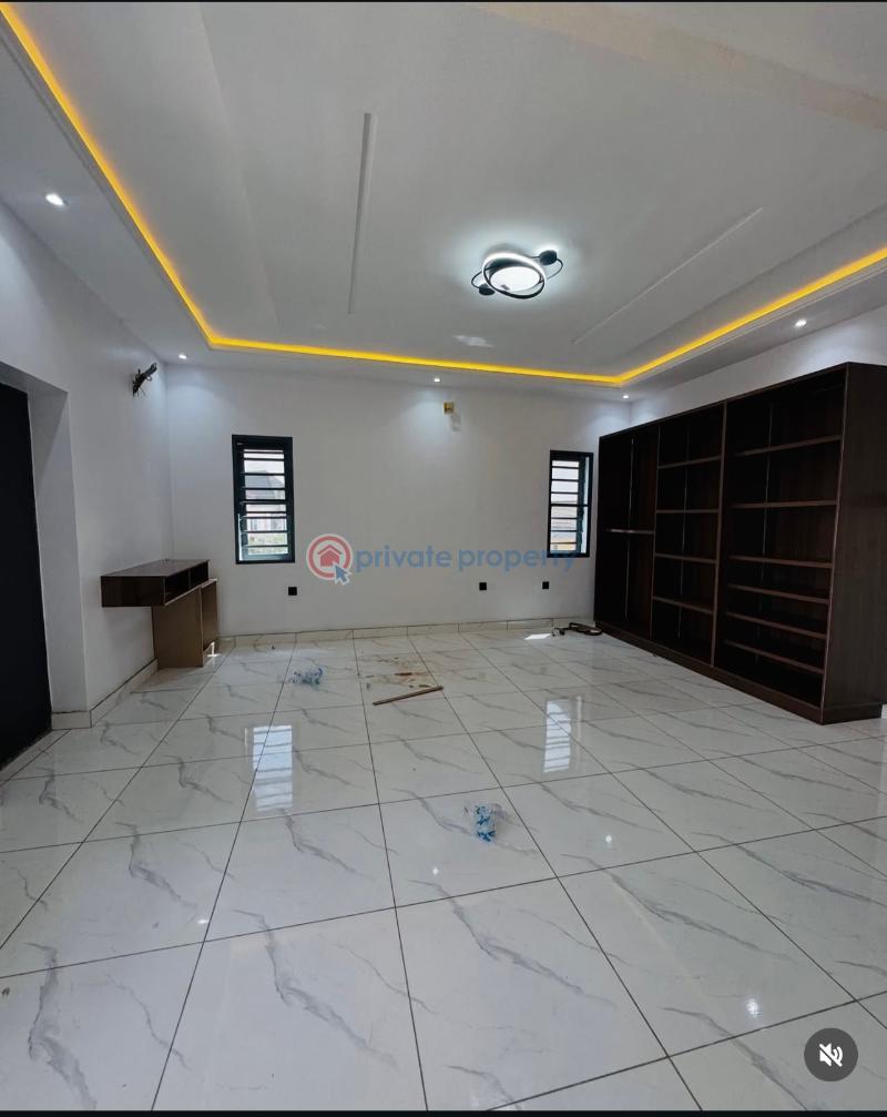 4 bedroom Semi detached Duplex For Sale Surulere Lagos Aguda Surulere Lagos - 7