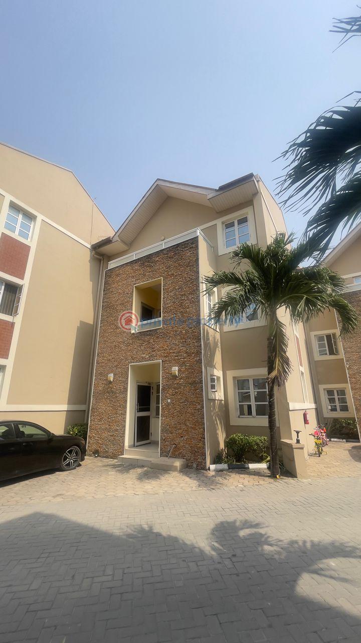 4 bedroom Terrace For Rent Victoria Island Lagos - 4