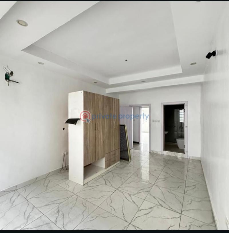 4 bedroom Terraced Duplex For Sale Surulere Lagos - 11