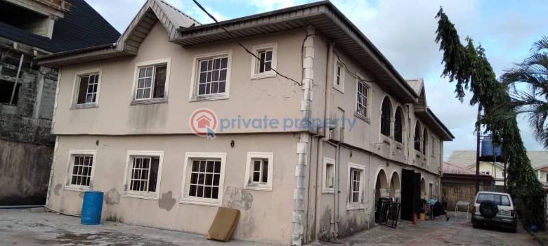 3 bedroom Block Of Flats For Sale Abideen Bamgbala, Oke Ira Nla, Badore Ajah Lagos - 2